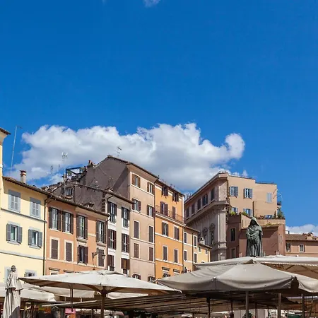 Campo Dei Fiori ローマ